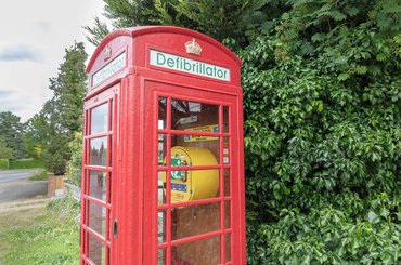 Public defibrillator